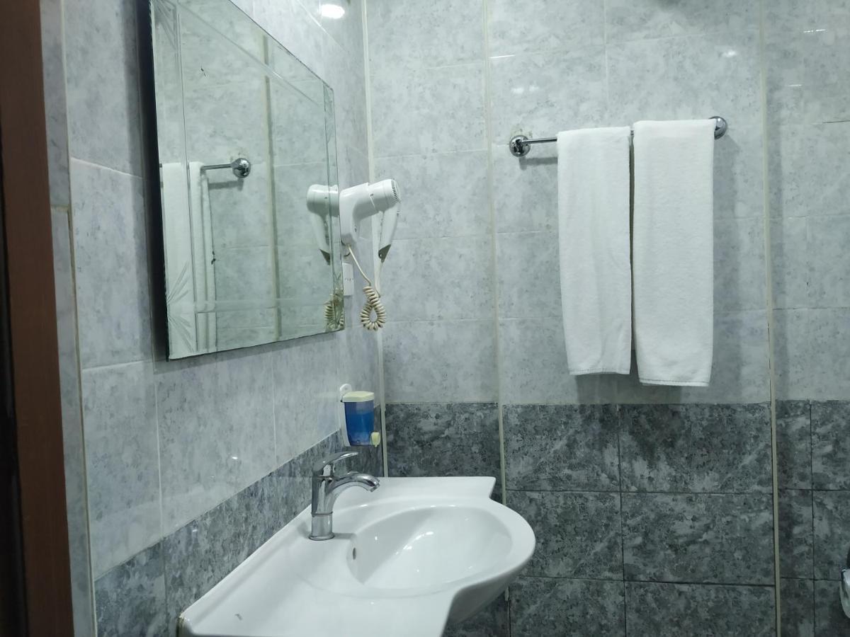Gallery Hotel Baku Kültér fotó