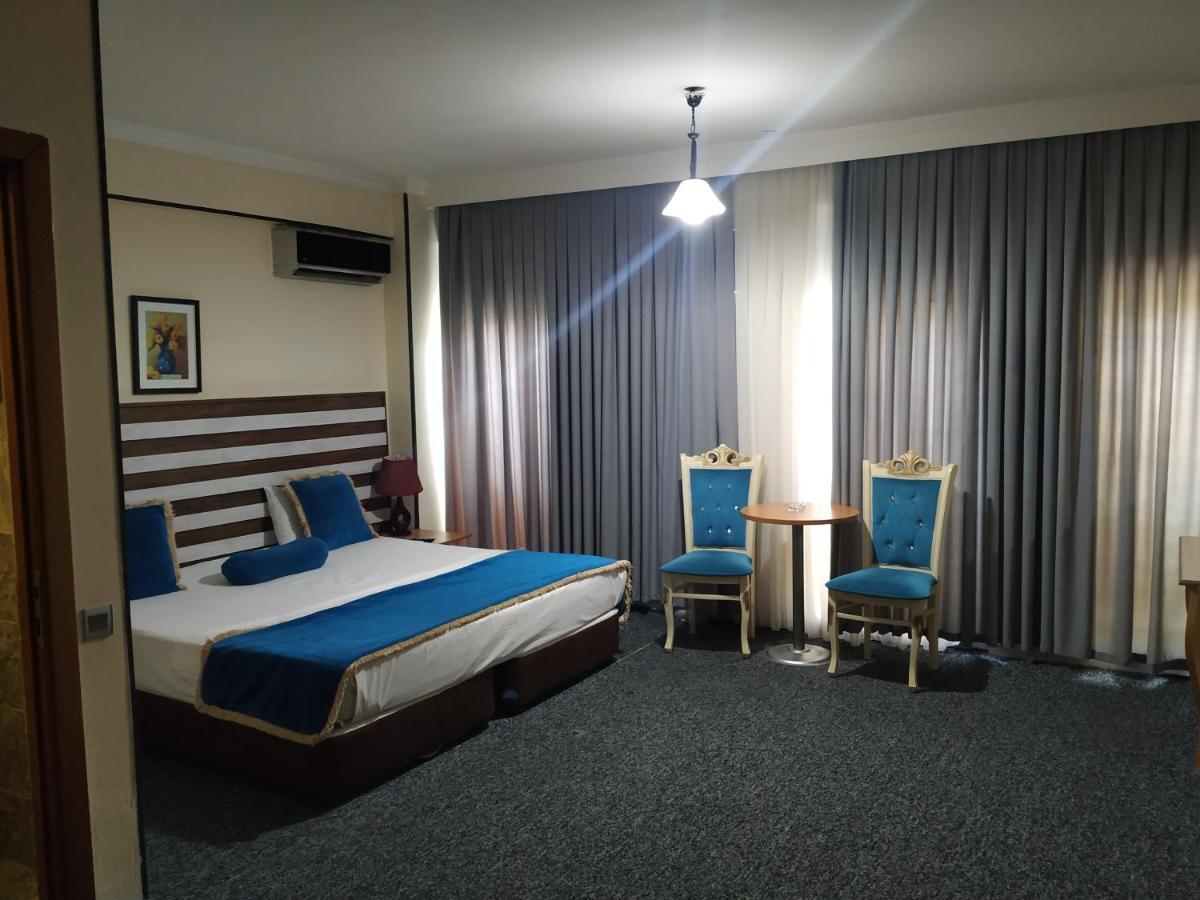 Gallery Hotel Baku Kültér fotó