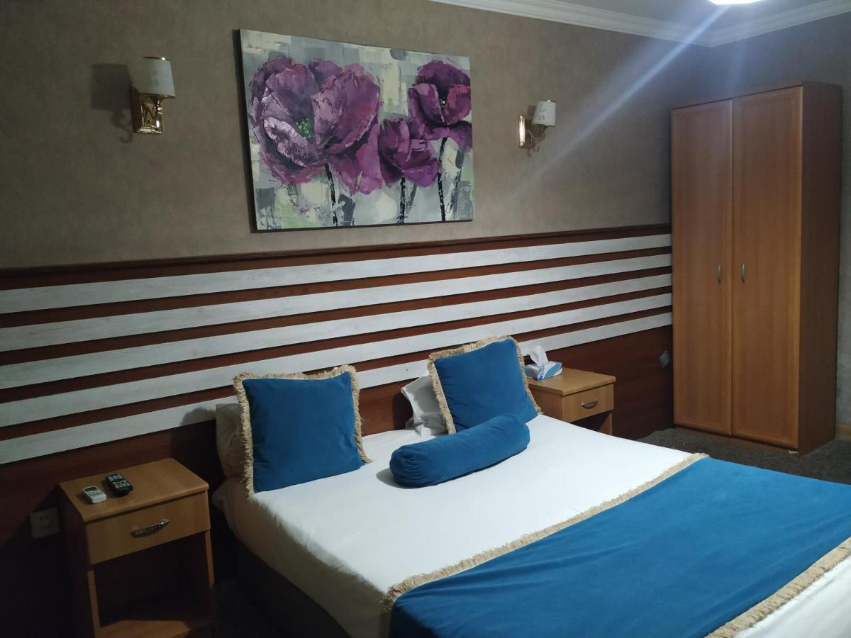 Gallery Hotel Baku Kültér fotó