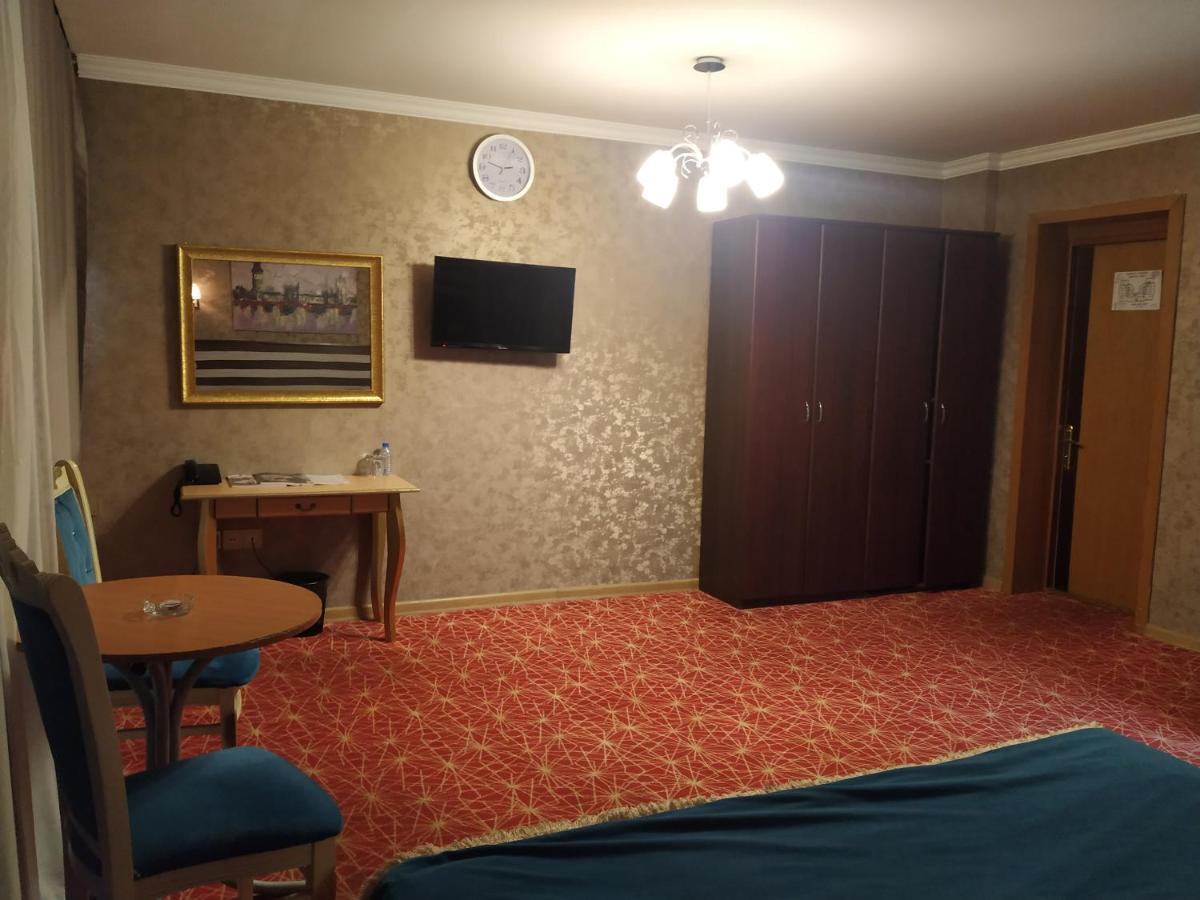 Gallery Hotel Baku Kültér fotó