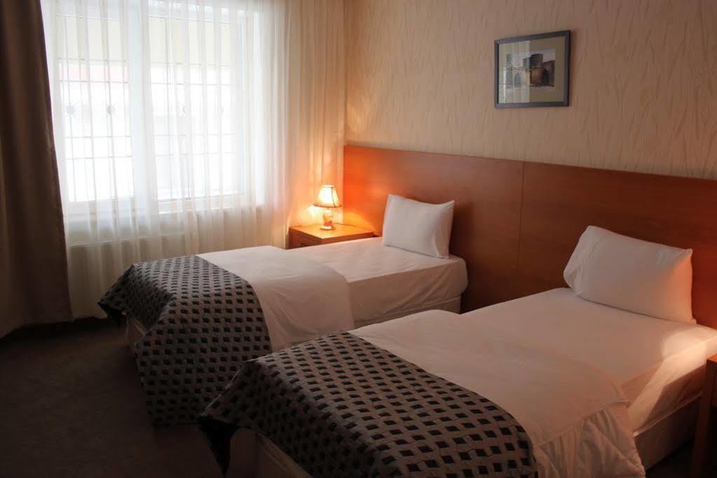 Gallery Hotel Baku Kültér fotó